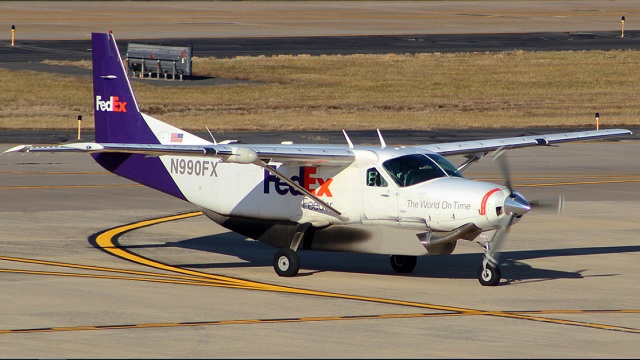 FedEx Cessna 208B Super Cargomaster