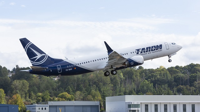 Tarom First Boeing737 Ma X8.jpg