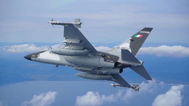 Leonardo M346 Pict1.jpg