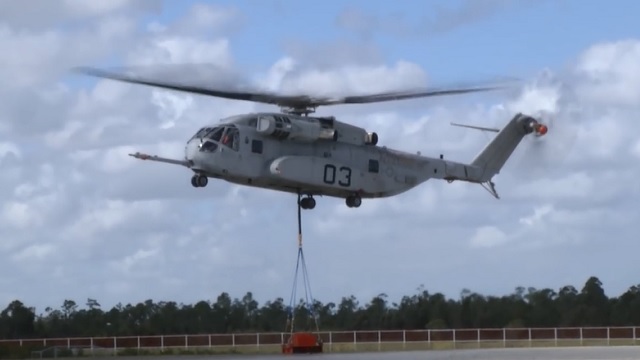 CH-53K King Stallion mit 36.000 Pfund Schwerl