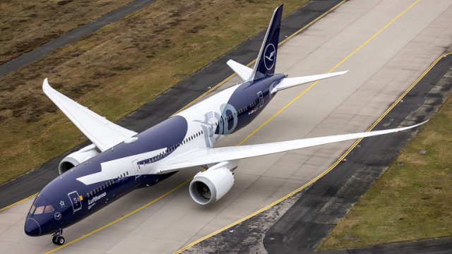 Lufthansa Boeing787 Sonderbemalung 2