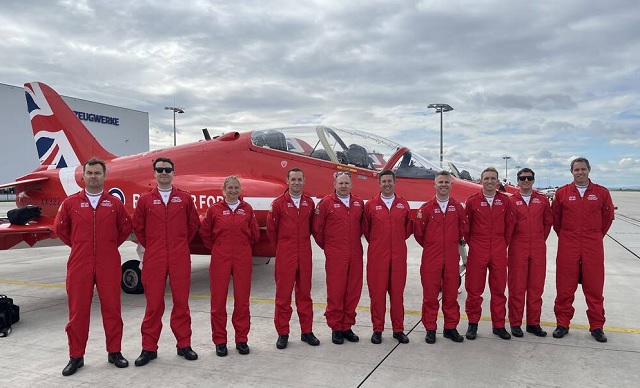 Redarrows Dresden 4.jpg