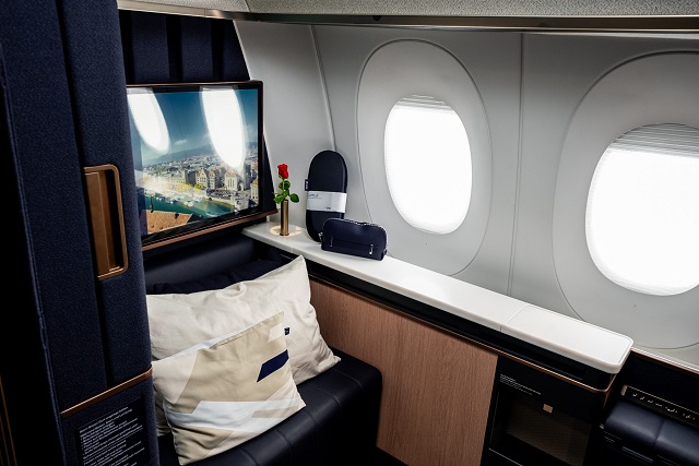 Lufthansa Allegris First Class 1.jpg