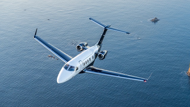 Phenom 300 Ev Bild1.jpg