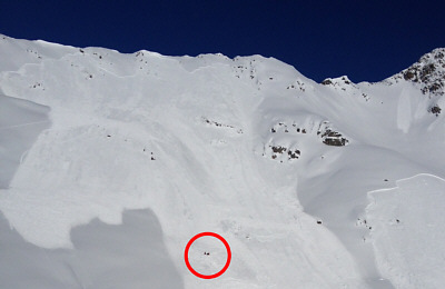 REGA_Engadin_Lawine_400