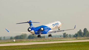 CRJ1000First_400x263