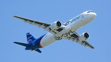 MC-21 im Flug