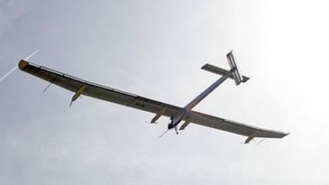 SolarImpuls_FirstFlight_400x263