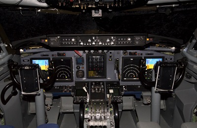 New_AWACS_Cockpit_400