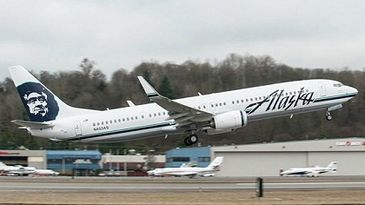 Alaska_100th_Boeing737NG_420x253