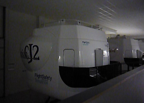 FlightSafety Farnborough, Simulator Raum