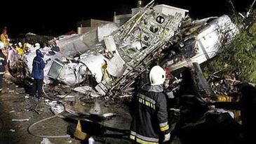 ATR72_Crash_Taiwan_Magong_400