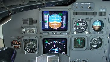 rwy26cockpit_400x300