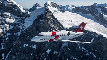 Rega Bombardier Challenger 650 Ambulanzjet