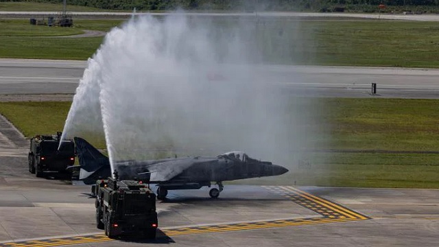 A V8 B Harrier Retirement 1.jpg