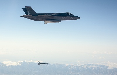 F35B_guided_bomb_drop_400x255