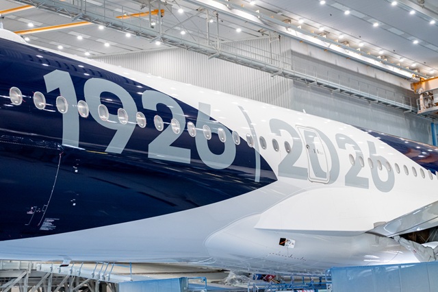 Airbus A3501000 Lufthansa Pict3.jpg