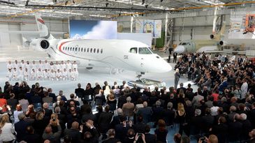 Dassault Falcon 5X rollout