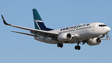 WestJet400280_2