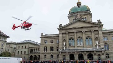 Rettungshelikopter H145 Bundesplatz