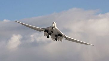 Tupolev Tu-160 Bomber