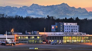 Flughafen Friedrichshafen 1