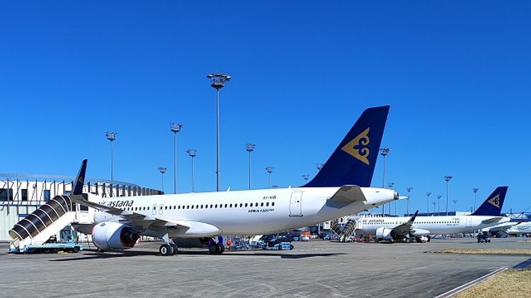 Air Astana A320neo Flugzeuge