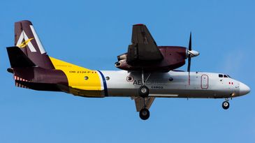 Antonov An-24 Frachtflugzeug