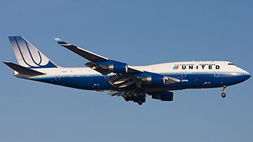 united747_400x263