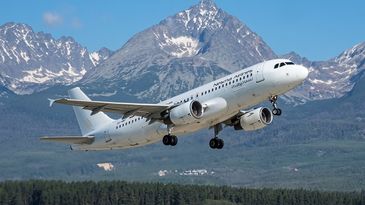 Nesma Airlines Airbus A320 1