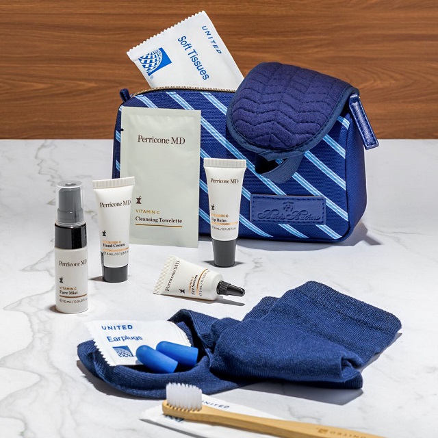 United Airlines Brooks Brothers Amenity Kit 1