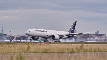 Lufthansa Cargo Boeing 777 F Nummer 18