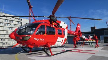 Rega Heli auf Spital