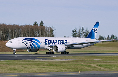 Boeing777_EgyptAir_400x263