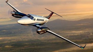 Beechcraft_KingAir_350i_400