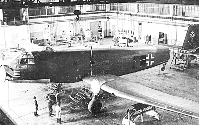 Ju 352 Bild17 Produktion.jpg
