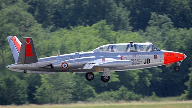 Fouga C M170 R Magister 413