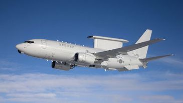 Boeing737AWACS_400x263