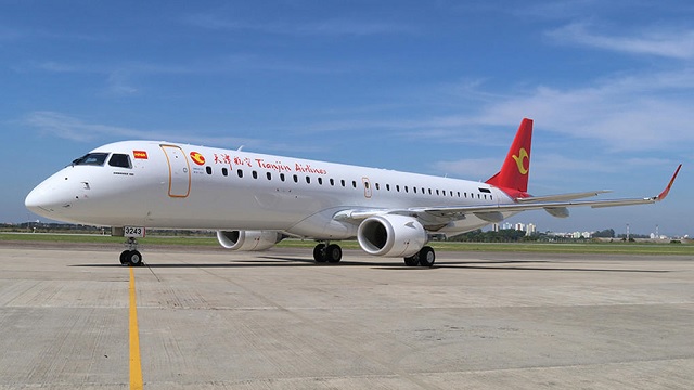 Tianjin Airlines Embraer E195