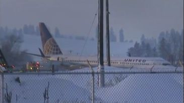 Boeing 737 Skids off the Taxyway Spokane