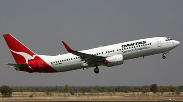 Qantas737_400x263