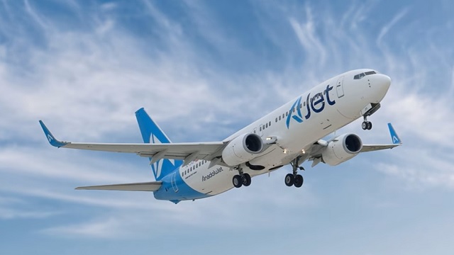 A Jet Boeing737 800 1