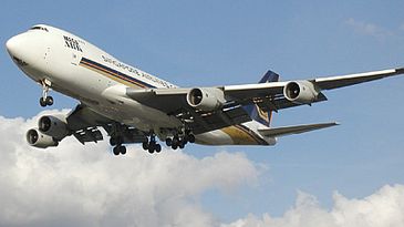 WikiSingaporeB747400F_400x263