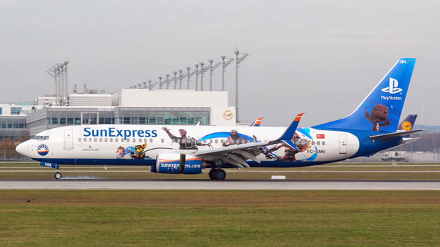 SunExpress Playstation Boeing 737