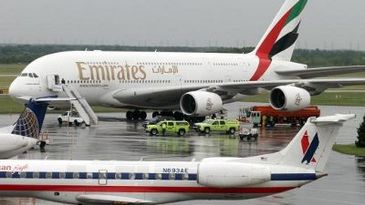 EmiratesA380_Ottawa_400x275