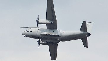 Alenia_MC27JFirstFlight_400