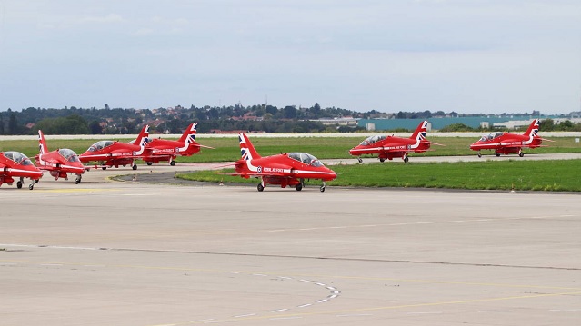 Redarrows Dresden 1.jpg