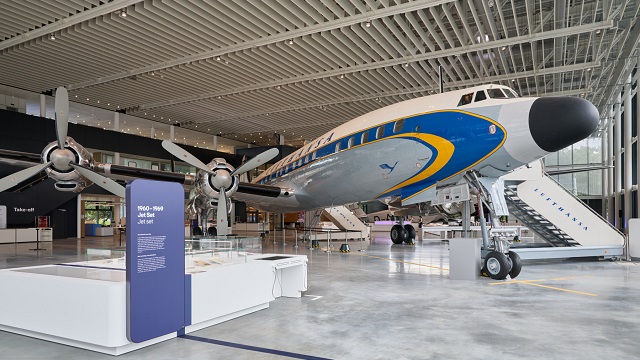 Lufthansa Group Hangar One Superstar.jpg