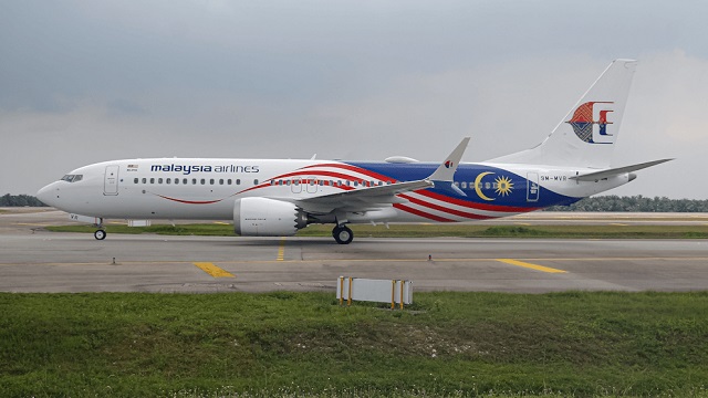 200th Boeing Malaysia Airlines 2.jpg