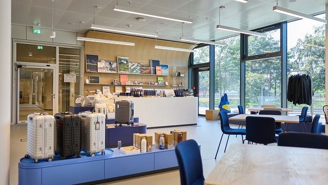 Lufthansa Group Hangar One Shop.jpg